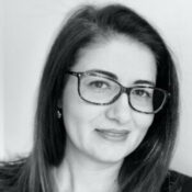 Aida Tordri Sanial headshot.