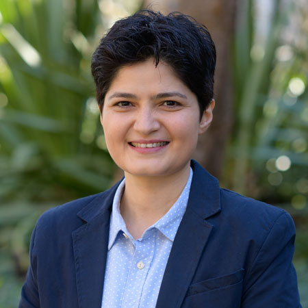 Noushin Nasiri headshot.